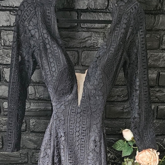 Luz Stella Rios Black Lace Cutout Gown size Small. Haute Couture $2000 - Picture 3 of 9